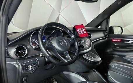 Mercedes-Benz V-Класс, 2019 год, 4 850 000 рублей, 18 фотография