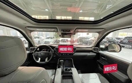 Toyota Tundra, 2023 год, 7 500 275 рублей, 8 фотография