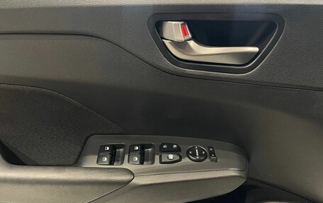 Hyundai Solaris II рестайлинг, 2018 год, 1 435 000 рублей, 17 фотография