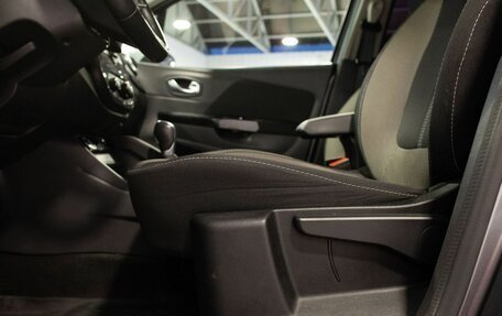 Renault Kaptur I рестайлинг, 2020 год, 1 850 000 рублей, 34 фотография