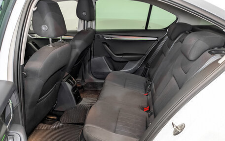 Skoda Octavia, 2018 год, 1 890 000 рублей, 12 фотография