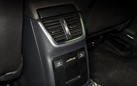 Skoda Octavia, 2018 год, 1 890 000 рублей, 25 фотография