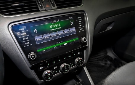 Skoda Octavia, 2018 год, 1 890 000 рублей, 15 фотография