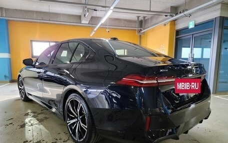BMW 5 серия, 2024 год, 7 080 000 рублей, 3 фотография