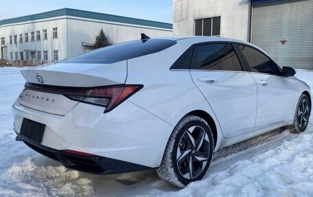 Hyundai Elantra, 2022 год, 1 670 000 рублей, 4 фотография