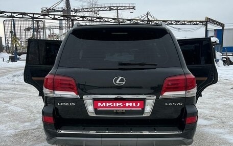 Lexus LX III, 2014 год, 5 000 000 рублей, 6 фотография