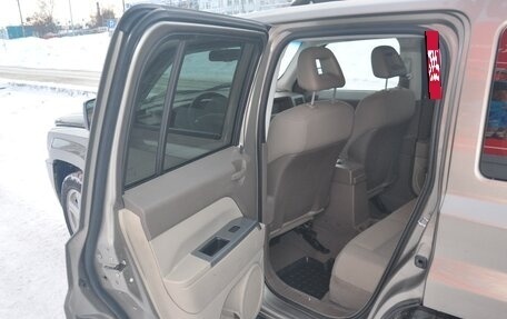 Jeep Liberty (Patriot), 2007 год, 730 000 рублей, 11 фотография