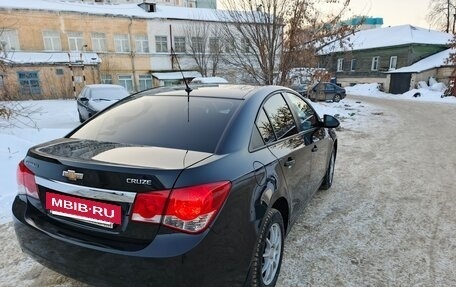 Chevrolet Cruze II, 2012 год, 628 000 рублей, 3 фотография