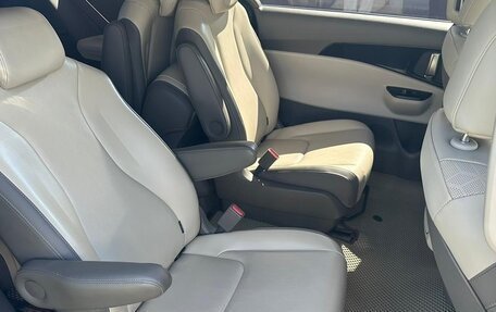 KIA Carnival, 2021 год, 2 200 000 рублей, 5 фотография