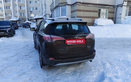 Toyota RAV4, 2017 год, 3 770 000 рублей, 5 фотография