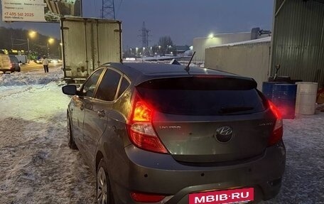 Hyundai Solaris II рестайлинг, 2013 год, 690 000 рублей, 5 фотография