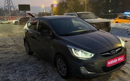 Hyundai Solaris II рестайлинг, 2013 год, 690 000 рублей, 8 фотография