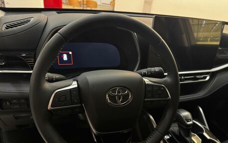 Toyota Highlander, 2025 год, 5 990 000 рублей, 10 фотография