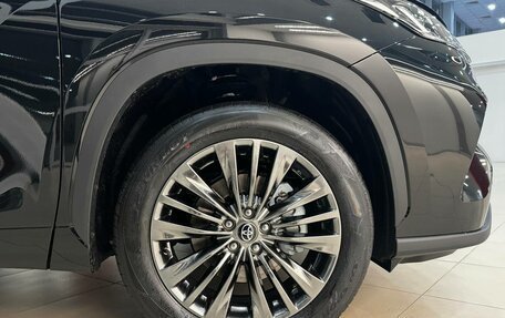 Toyota Highlander, 2025 год, 5 990 000 рублей, 5 фотография