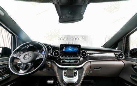 Mercedes-Benz V-Класс, 2022 год, 8 800 000 рублей, 6 фотография