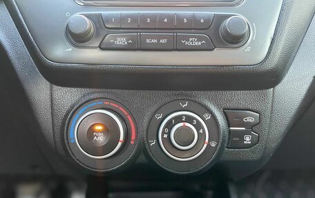 KIA Rio III рестайлинг, 2012 год, 690 000 рублей, 15 фотография