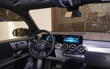 Mercedes-Benz GLB, 2021 год, 3 200 000 рублей, 14 фотография