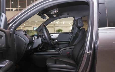 Mercedes-Benz GLB, 2021 год, 3 200 000 рублей, 26 фотография