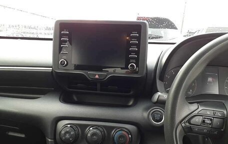 Toyota Yaris, 2020 год, 940 420 рублей, 11 фотография