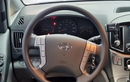 Hyundai Grand Starex Grand Starex I рестайлинг 2, 2021 год, 2 500 013 рублей, 11 фотография