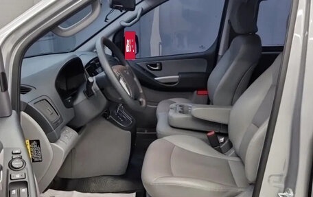 Hyundai Grand Starex Grand Starex I рестайлинг 2, 2021 год, 2 500 013 рублей, 9 фотография