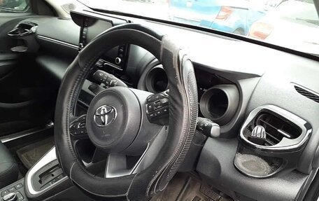 Toyota Yaris Cross, 2022 год, 1 780 520 рублей, 9 фотография