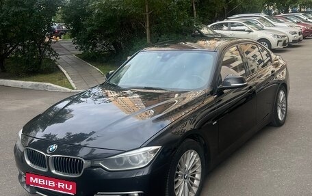 BMW 3 серия, 2011 год, 1 750 000 рублей, 19 фотография