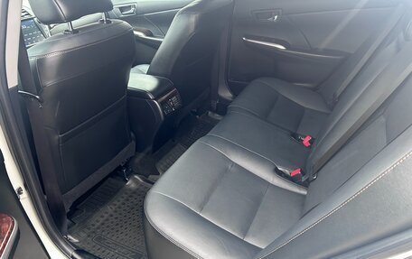 Toyota Camry, 2017 год, 2 500 000 рублей, 9 фотография