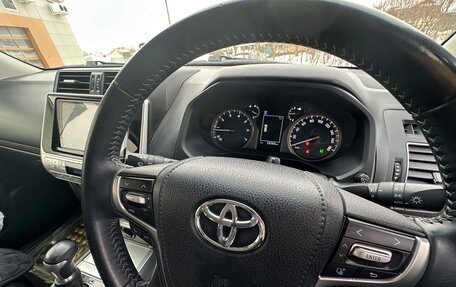 Toyota Land Cruiser Prado 150 рестайлинг 2, 2020 год, 5 300 000 рублей, 8 фотография