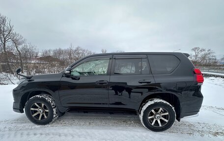 Toyota Land Cruiser Prado 150 рестайлинг 2, 2020 год, 5 300 000 рублей, 3 фотография