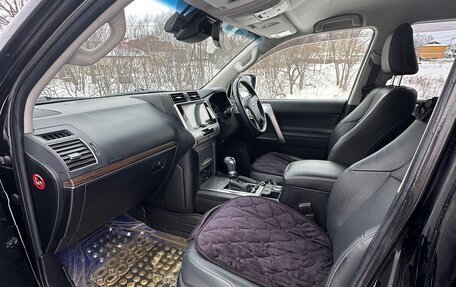 Toyota Land Cruiser Prado 150 рестайлинг 2, 2020 год, 5 300 000 рублей, 12 фотография