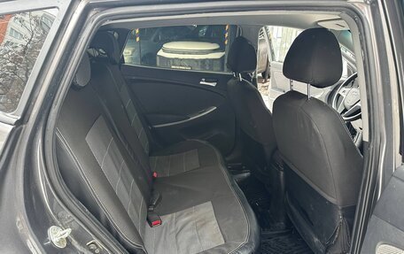 Hyundai Solaris II рестайлинг, 2013 год, 724 700 рублей, 7 фотография