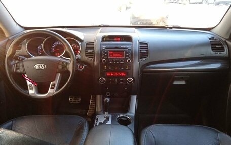 KIA Sorento II рестайлинг, 2011 год, 1 130 000 рублей, 18 фотография