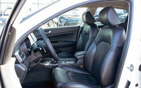 KIA Optima IV, 2017 год, 1 695 000 рублей, 11 фотография