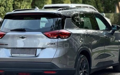 Chevrolet Orlando, 2023 год, 1 570 000 рублей, 5 фотография