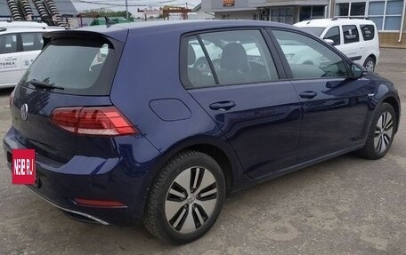 Volkswagen Golf VII, 2019 год, 1 970 000 рублей, 2 фотография