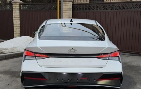 Hyundai Elantra, 2025 год, 1 950 000 рублей, 5 фотография