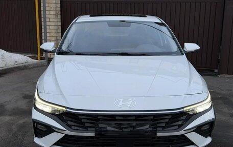 Hyundai Elantra, 2025 год, 1 950 000 рублей, 2 фотография