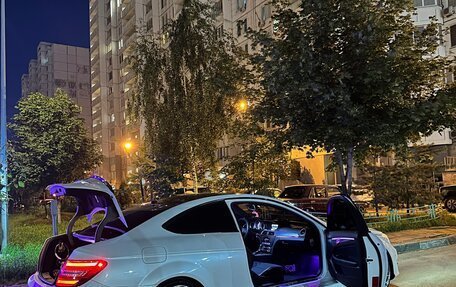 Mercedes-Benz C-Класс, 2011 год, 1 290 000 рублей, 9 фотография