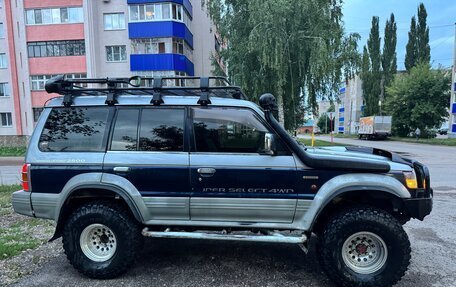 Mitsubishi Pajero III рестайлинг, 1995 год, 1 650 000 рублей, 9 фотография