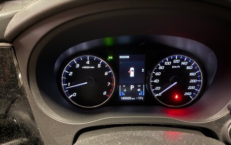 Mitsubishi Outlander III рестайлинг 3, 2020 год, 1 800 000 рублей, 6 фотография