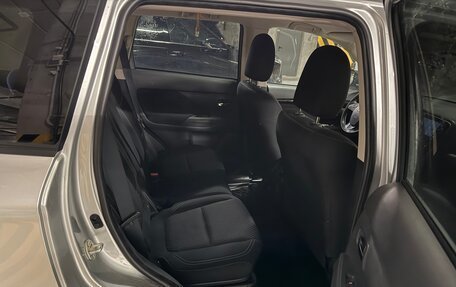 Mitsubishi Outlander III рестайлинг 3, 2020 год, 1 800 000 рублей, 11 фотография