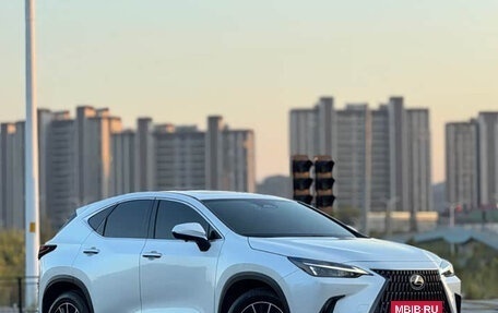 Lexus NX, 2022 год, 3 650 000 рублей, 3 фотография