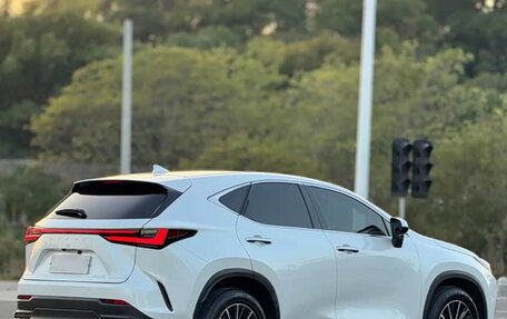Lexus NX, 2022 год, 3 650 000 рублей, 9 фотография