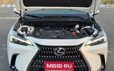 Lexus NX, 2022 год, 3 650 000 рублей, 14 фотография