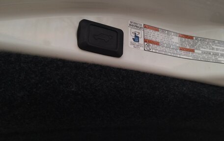 Toyota RAV4, 2017 год, 2 850 000 рублей, 9 фотография