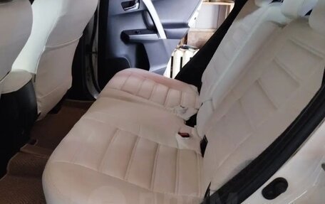 Toyota RAV4, 2017 год, 2 850 000 рублей, 6 фотография