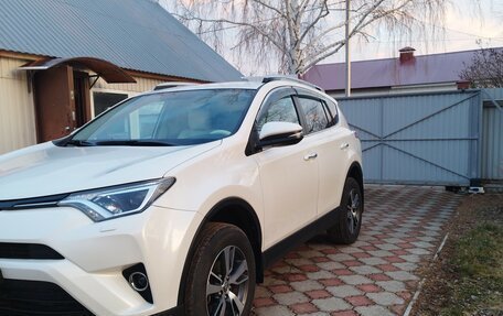 Toyota RAV4, 2017 год, 2 850 000 рублей, 16 фотография
