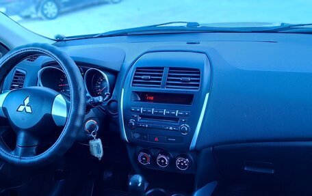 Mitsubishi ASX I рестайлинг, 2013 год, 1 045 000 рублей, 13 фотография