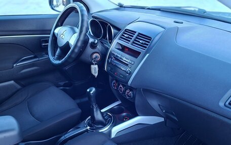 Mitsubishi ASX I рестайлинг, 2013 год, 1 045 000 рублей, 12 фотография